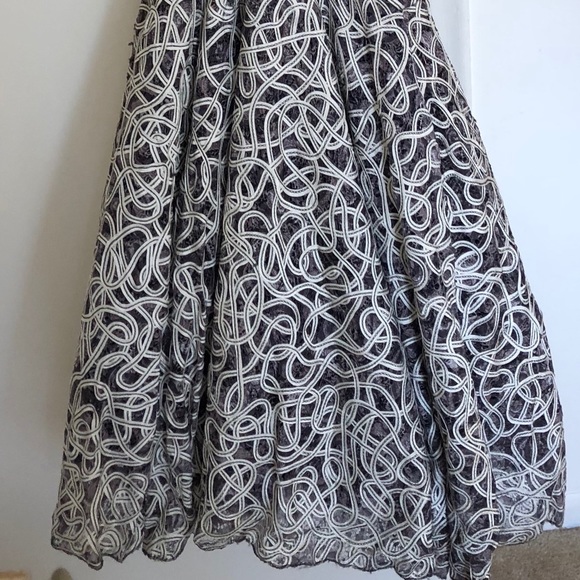 Beaut sherry hill evening gown - Picture 4 of 5